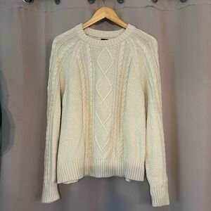 GAP cable knit warm sweater